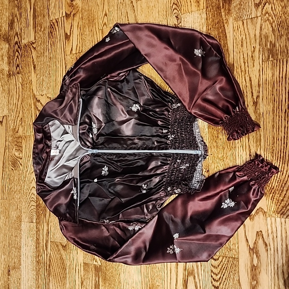 (3) Cropped Satin Bomber Jacket Lightweight Floral Print Eclectic Retro Costume
